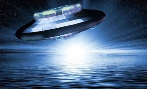 Cực nóng: Diện mạo sốc toàn tập về người ngoài hành tinh