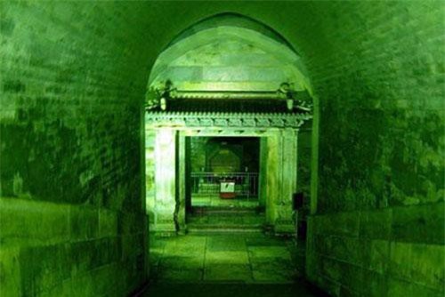 Lăng mộ Từ Hy thái hậu đã bị "Tôn Ma tử" đào trộm như thế nào?