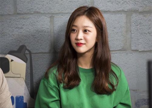 Vừa về chung sống mẹ chồng đã đưa ra nội quy hà khắc, nàng dâu nói ra 2 điều khiến bà gỡ ngay lệnh cấm