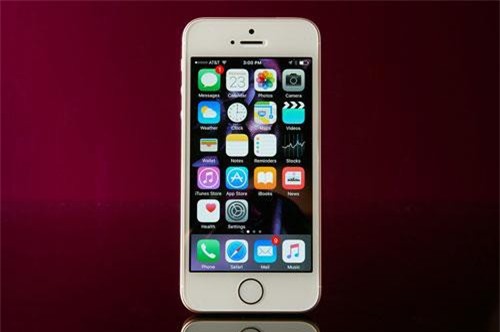 iPhone SE bất ngờ mở bán trở lại với giá cực rẻ, chỉ từ 2 triệu đồng