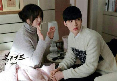 Nhìn lại "Blood" - bộ phim dở thảm họa từng se duyên cho cặp chị em Goo Hye Sun và Ahn Jae Hyun