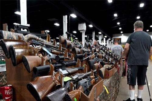 Kinh hãi với số lượng súng người dân Mỹ sở hữu mỗi năm