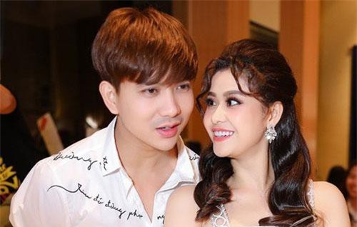 Chia tay Trương Quỳnh Anh, Tim ca thán: "Chỉ muốn tìm kiếm 1 tình yêu lại khó hơn cả việc du hành vũ trụ"