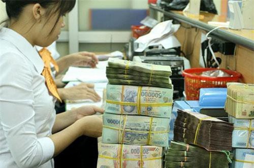 Thu ngân sách 7 tháng tăng 12% so với cùng kỳ