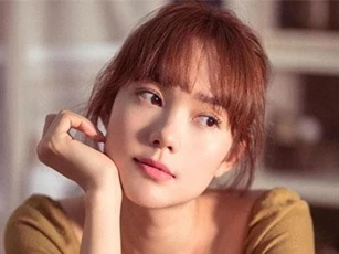 Minh Hằng khoe vẻ đẹp mong manh, trong veo trong loạt ảnh mới, khó ai tin đã bước qua tuổi 30