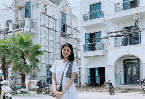 Mặc kệ bao thị phi, Kỳ Hân khoe căn biệt thự sắp hoàn thiện khiến ai cũng xuýt xoa "nhà có điều kiện"