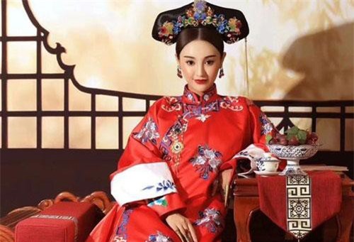 Vị phi tử vừa xinh vừa khéo, xứng danh nàng con dâu vạn người mê