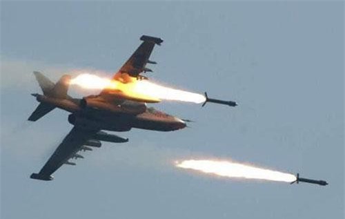 Vì sao tàu sân bay vừa to vừa chậm mà tên lửa khó đánh?