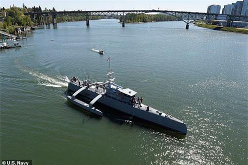 Mỹ chi 1 tỷ USD xây đội tàu không người lái “bóng ma đại dương”