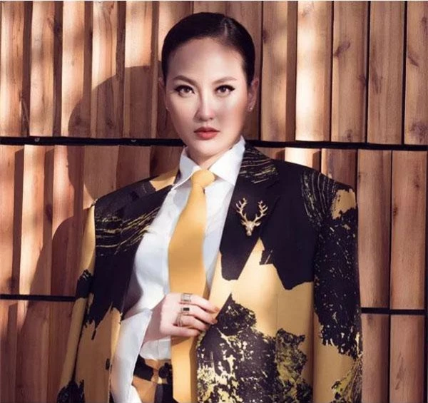 Hoa hậu Khánh Ngân