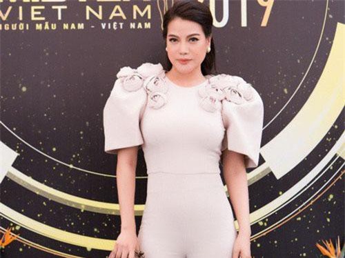 Vượt ngưỡng 40, Trương Ngọc Ánh vẫn khiến nhiều người trầm trồ với thân hình thon gọn