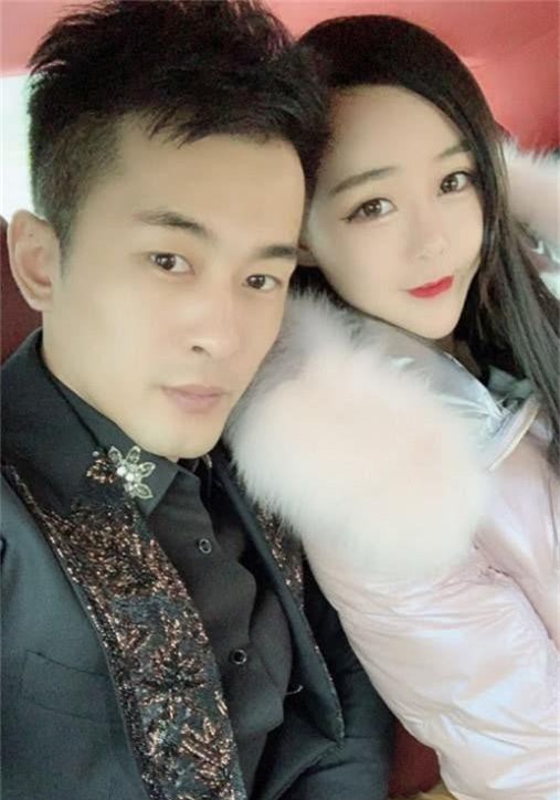 Đám cưới khủng xôn xao Weibo: Khách mời 42 minh tinh hạng A tiêu tốn 175 tỷ đồng, bất ngờ hơn là thân thế cô dâu chú rể - Ảnh 11.