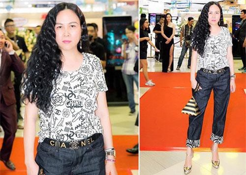 Phượng Chanel tái xuất: Ăn vận đơn giản nhưng vẫn mắc một lỗi phổ biến khiến trang phục “kém sang” vài phần