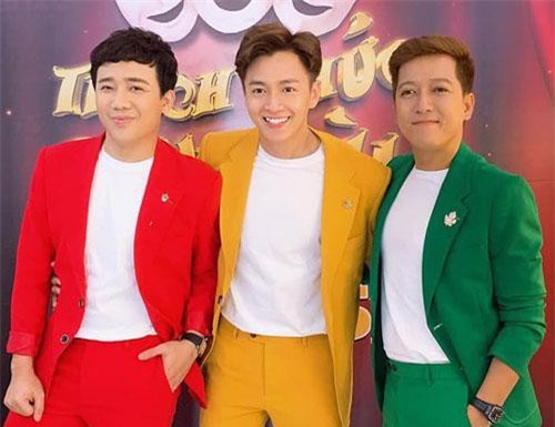 Lên đồ như đèn giao thông, Trấn Thành - Ngô Kiến Huy - Trường Giang khiến fan cười bò, Nhã Phương phải than trời!