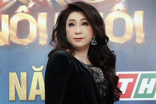 NSƯT Thoại Mỹ từng phải làm osin, NSƯT Hữu Châu ngất xỉu trên sân khấu vì đói