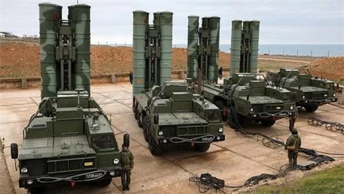 Tư duy thiết kế của S-400 bị cho là đã quá lạc hậu. Ảnh: Defence Blog.