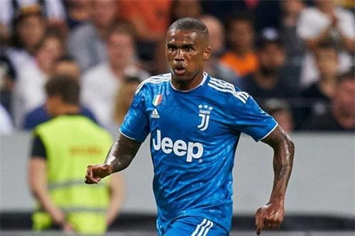 Tiền đạo: Douglas Costa.