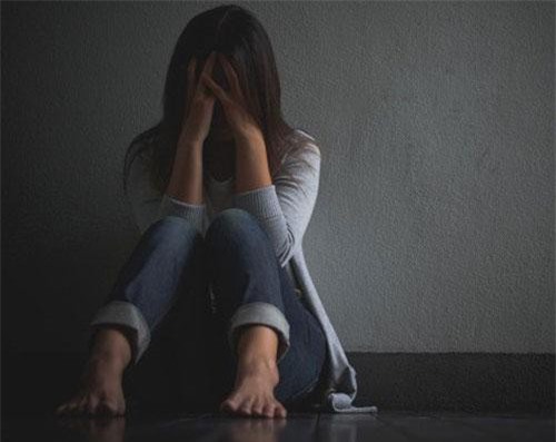 Tôi phải trả giá đắt vì một lần buông thả bản thân, vì tất cả chỉ là âm mưu của chồng 