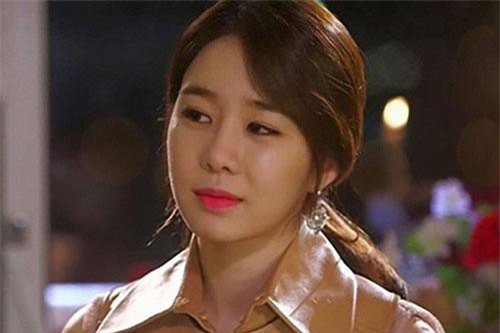 Mẹ chồng mắng té tát vì đòi nợ em chồng, tôi bật khóc nói lý lẽ khiến cả gia đình im re