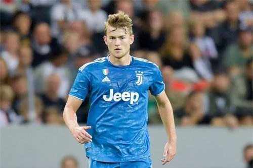 Trung vệ: Matthijs de Ligt.