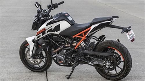 Yamaha FZ-25 có thêm đối thủ 'hổ báo' động cơ 250cc, giá chỉ từ 58 triệu