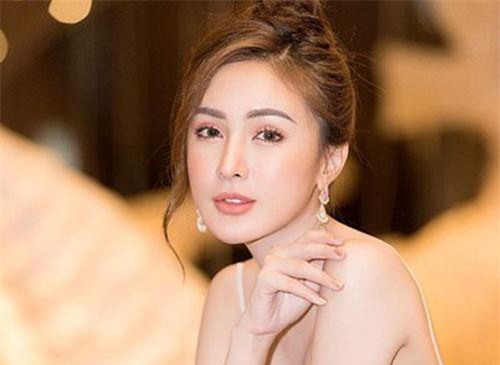 Dàn hot girl Việt xinh tự nhiên nhưng vẫn 'ưng' động chạm dao kéo