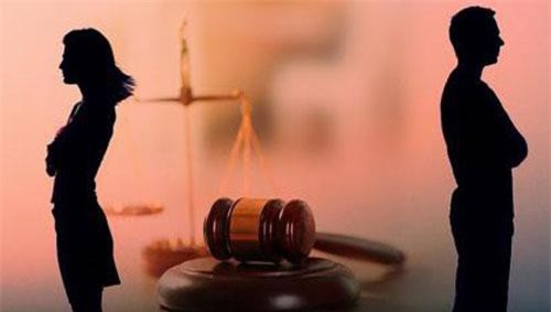 Chồng ngoại tình, nhưng bố mẹ chồng lại đổ lỗi cho tôi