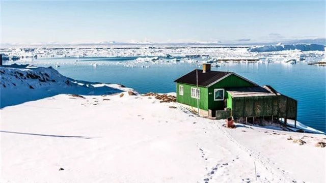 Greenland, hòn đảo Tổng thống Trump đòi mua đẹp đến thế nào? - 7