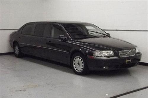 Chi tiết Volvo S80 Limousine "hàng hiếm" chỉ 90 triệu đồng