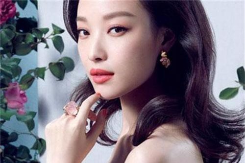 3 con giáp gặp đại hạn, bị hung tinh chắn đường vào cuối tháng cô hồn