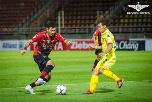 Tuyển thủ Thái Lan đánh giá cực 'sốc' về ĐT Việt Nam