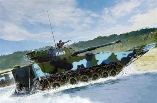  Ngoài ra, với lòng tàu khổng lồ, Type 075 có khả năng chở được thêm hàng chục xe thiết giáp lội nước ZBD-05 hoặc xe tăng hạng nhẹ ZTD-05. Chúng có khả năng bơi với tốc độ 10-20km/h trên mặt biển trong điều kiện sóng gió bình thường. Ảnh: Pinterest