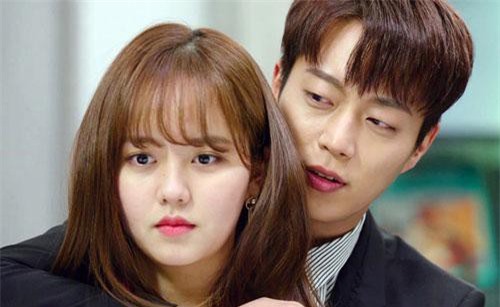 Nghi ngờ bạn trai xấu tính vì giữ lại tất cả hóa đơn quà tặng, tôi thở phào khi nghe anh nói lý do