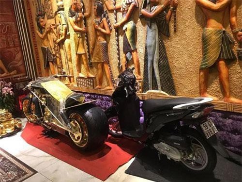 Loạt xe tay ga Honda Vison giá trăm triệu gây sốt