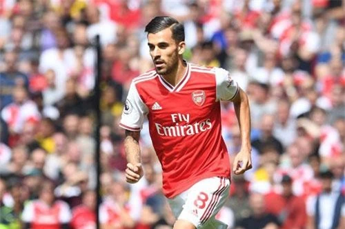 Tiền vệ trung tâm: Dani Ceballos (Arsenal).