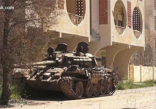 Phận bi tráng của chiến tăng T-55MV Syria trên cánh đồng chết Idlib