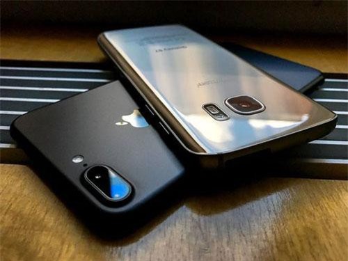 Bức xạ trên iPhone 7 khiến nhiều chuyên gia lo lắng