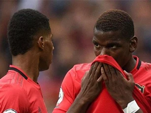 Pogba liên tục bị CĐV xúc phạm, đại diện Twitter và MU phải tìm cách bảo vệ