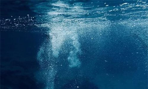 Các nhà khoa học vừa phát hiện một lượng lớn khí mêtan bí ẩn dưới đại dương.