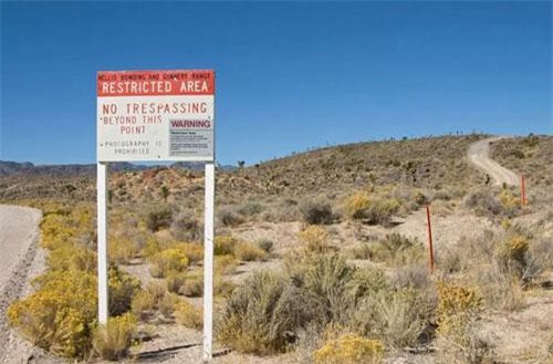 Bên dưới nơi Mỹ "che giấu người ngoài hành tinh" là thành phố ngầm khổng lồ?