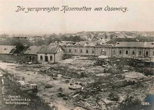 Pháo đài Osowiec vào tháng 9/1945. Ảnh do quân Đức chụp.