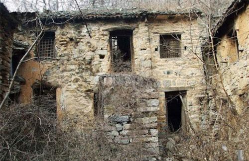 Bí ẩn ngôi làng: Nơi đặt chân tới lần đầu sẽ không dám quay lại lần hai