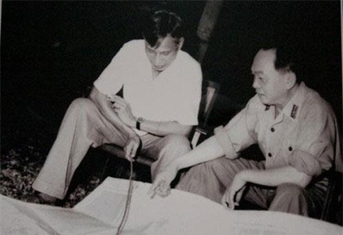 Vị tướng chiến thắng từ Điện Biên đến Dinh Độc Lập