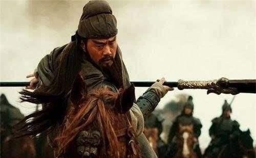 Tam Quốc Diễn Nghĩa: Tiết lộ nguyên nhân khiến Triệu Vân luôn an toàn, Quan Vũ nhiều lần bị trúng tên