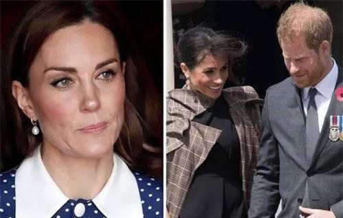 Meghan "muối mặt", hổ thẹn khi Công nương Kate từ chối ngồi khoang hạng nhất miễn phí trên chuyến bay du lịch