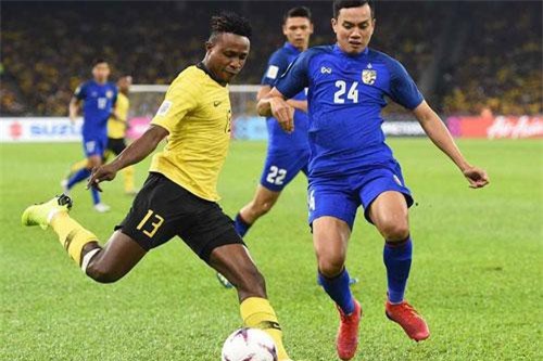 Malaysia gọi 4 cầu thủ nhập tịch, quyết 'đấu' với đội tuyển Việt Nam