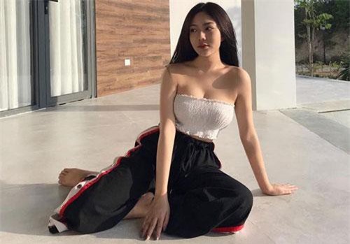 Loạt hot girl 2K2, người sở hữu body hoàn mỹ, kẻ có nét đẹp ngây thơ