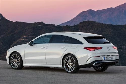 10. Mercedes-Benz CLA180 Shooting Brake Sport Edition 2020.