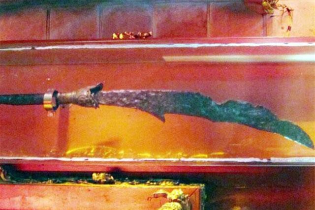 7 câu hỏi về vị vua nước Việt từng sử dụng cây đao nặng 30 kg