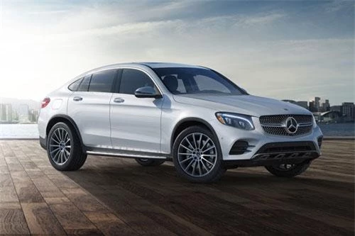 5. Mercedes-Benz GLC250 4MATIC Coupe Sport Edition 2019.